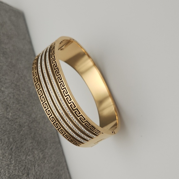 18K Gold Plated Greek Key & Zircon Bangle – Waterproof, Tarnish-Proof - Picture 4 of 8